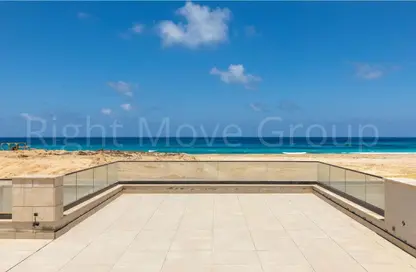 شاليه - 4 غرف نوم - 3 حمامات للبيع في چون - راس الحكمة - الساحل الشمالي