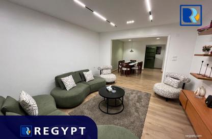 Apartment - 2 Bedrooms - 2 Bathrooms for rent in Ismail Mohamed St. - Zamalek - Cairo