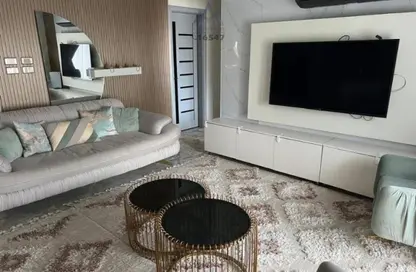 Apartment - 2 Bedrooms - 2 Bathrooms for sale in Amorada New Cairo - 5th Settlement Compounds - The 5th Settlement - New Cairo City - Cairo