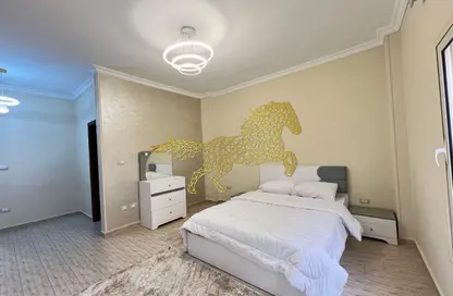 شقة - 3 غرف نوم - 2 حمامات للايجار في المستثمرين الشمالية - مدينة القاهرة الجديدة - القاهرة