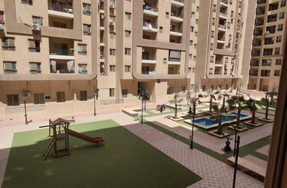 Apartment - 3 Bedrooms - 3 Bathrooms for sale in Capital East - Nasr City Compounds - Nasr City - Cairo