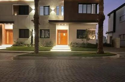 Townhouse - 3 Bedrooms - 4 Bathrooms for sale in Azzar 2 - 5th Settlement Compounds - The 5th Settlement - New Cairo City - Cairo