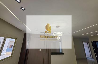 Apartment - 3 Bedrooms - 2 Bathrooms for sale in Mohamed Naguib Axis - Abou El Houl - New Cairo City - Cairo