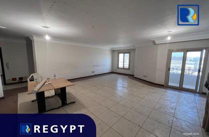Office Space - Studio - 2 Bathrooms for rent in Zahraa Al Maadi St. - Degla - Hay El Maadi - Cairo