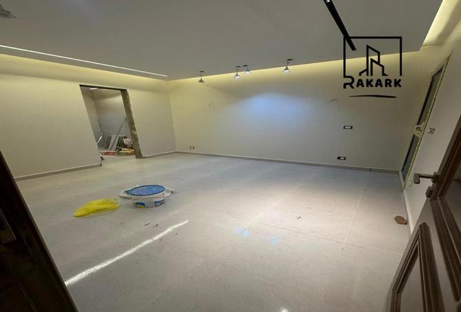 8589487 - Property Image 3