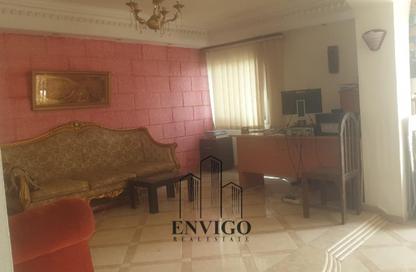 شقة - 4 غرف نوم - 1 حمام للبيع في شارع عمارات رابعه - ارض الجولف - مصر الجديدة - القاهرة