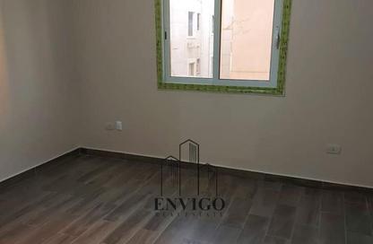 Apartment - 2 Bedrooms - 2 Bathrooms for sale in North Lotus - El Lotus - New Cairo City - Cairo