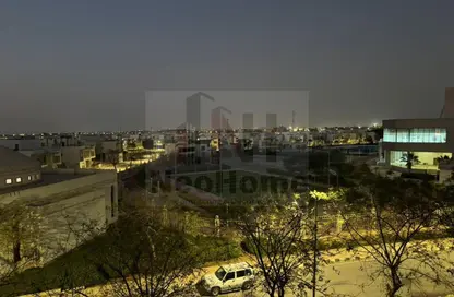 شقة - 3 غرف نوم - 3 حمامات للايجار في مدينة وصال - كمبوندات الشروق - مدينة الشروق - القاهرة