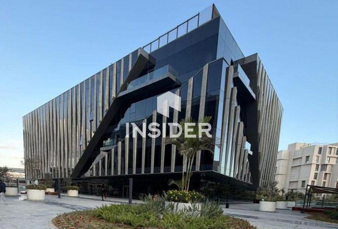 68537019 - صورة العقار 3