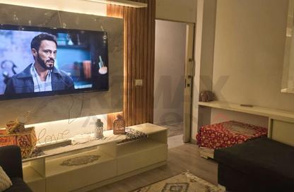 Apartment - 3 Bedrooms - 2 Bathrooms for sale in Smouha - Hay Sharq - Alexandria