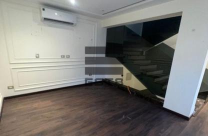 Twin House - 3 Bedrooms - 4 Bathrooms for rent in Cluster 1 - Hyde Park - New Cairo City - Cairo