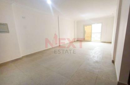 شقة - 3 غرف نوم - 3 حمامات للايجار في صوارى - كمبوندات الاسكندرية - الاسكندرية شقة - 3 غرف نوم - 3 حمامات للايجار في صوارى - كمبوندات الاسكندرية - الاسكندرية