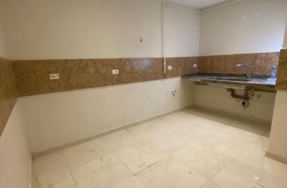 Apartment - 3 Bedrooms - 2 Bathrooms for rent in South Lotus - El Lotus - New Cairo City - Cairo