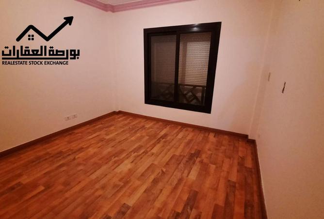 62647745 - Property Image 3