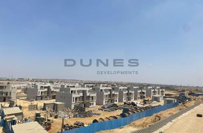 Townhouse - 3 - 5 for sale in V Levels - Sheikh Zayed Compounds - Sheikh Zayed City - Giza