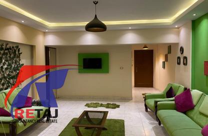 Apartment - 3 Bedrooms - 1 Bathroom for rent in Al Tayaran St. - El Tawfik City - Nasr City - Cairo