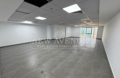 Office Space - Studio - 1 for rent in South Gate Mall - South Teseen St. - The 5th Settlement - New Cairo City - Cairo Office Space - Studio - 1 for rent in South Gate Mall - South Teseen St. - The 5th Settlement - New Cairo City - Cairo