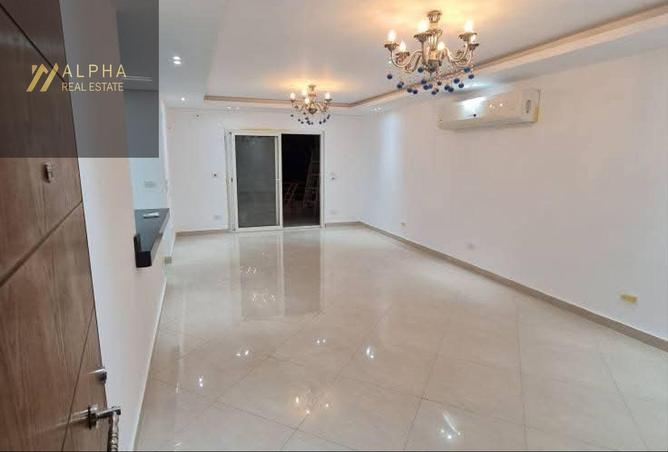 8591261 - Property Image 3