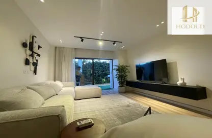 Apartment - 2 Bedrooms - 2 Bathrooms for rent in Lake View Residence - 5th Settlement Compounds - The 5th Settlement - New Cairo City - Cairo