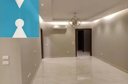 Apartment - 3 Bedrooms - 3 Bathrooms for rent in Beverly Hills - Sheikh Zayed Compounds - Sheikh Zayed City - Giza