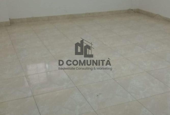 74309205 - Property Image 2