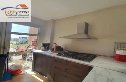 شقة - 3 غرف نوم - 2 حمامات للبيع في B10 - مدينتي - القاهرة