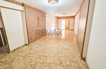 Apartment - 3 - 1 for sale in Tiba St. - Cleopatra - Hay Sharq - Alexandria
