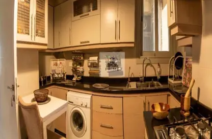 شقة - 2 غرف نوم - 2 حمامات للبيع في فيلدج جيت - المستثمرين الجنوبية - مدينة القاهرة الجديدة - القاهرة