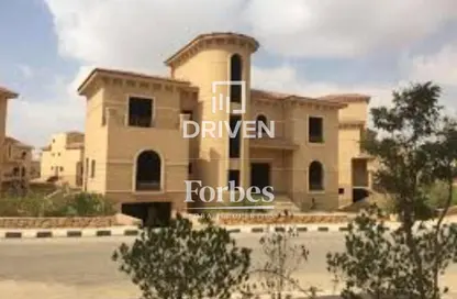 Villa - 7 Bedrooms - 7+ Bathrooms for sale in Rayhana Compound - Al Wahat Road - 6 October City - Giza