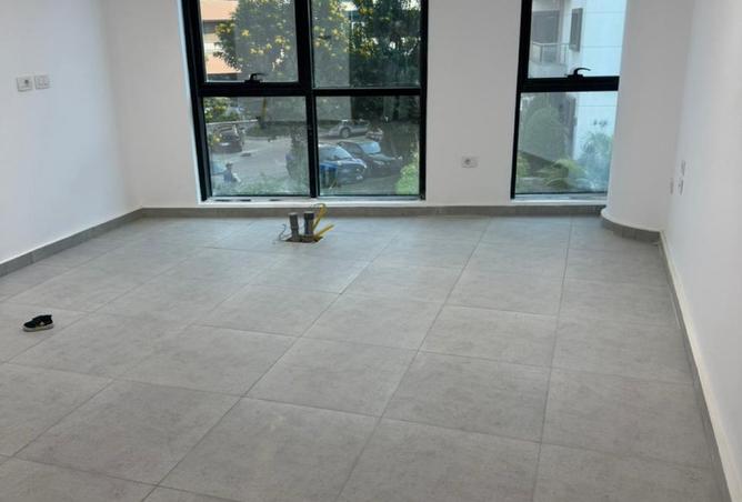 99812283 - Property Image 2