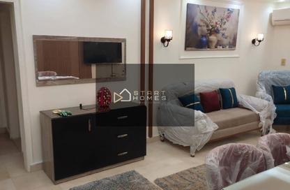 Apartment - 2 Bedrooms - 1 Bathroom for rent in El Rehab Extension - Al Rehab - New Cairo City - Cairo