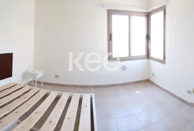 108786625 - Property Image 3