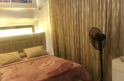 شقة - 3 غرف نوم - 2 حمامات للايجار في حى القرنفل - التجمع الخامس - مدينة القاهرة الجديدة - القاهرة