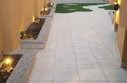 Apartment - 3 Bedrooms - 3 Bathrooms for rent in 10th District - Sheikh Zayed City - Giza