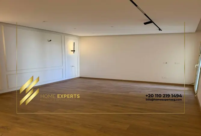 118801647 - Property Image 2