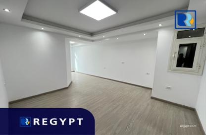 Office Space - Studio - 2 for rent in Zahraa Al Maadi St. - Degla - Hay El Maadi - Cairo