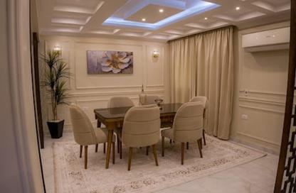 Apartment - 2 Bedrooms - 2 Bathrooms for sale in Al Mesaha St. - Dokki - Giza