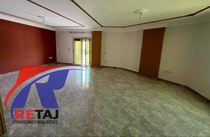 Apartment - 3 Bedrooms - 2 Bathrooms for rent in Omar Khorshid St. - El Banafseg 10 - El Banafseg - New Cairo City - Cairo