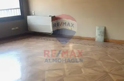 Apartment - 4 Bedrooms - 3 Bathrooms for sale in Al Dokki St. - Dokki - Giza