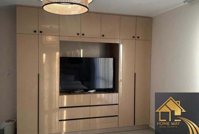 83668981 - Property Image 2