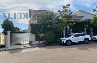 Twin House - 3 Bedrooms - 3 Bathrooms for rent in Alex West - Alexandria Compounds - Alexandria