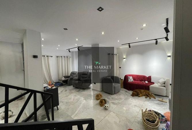 102064610 - Property Main Image