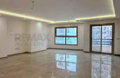 شقة - 4 غرف نوم - 3 حمامات للبيع في سابا باشا - حي شرق - الاسكندرية شقة - 4 غرف نوم - 3 حمامات للبيع في سابا باشا - حي شرق - الاسكندرية