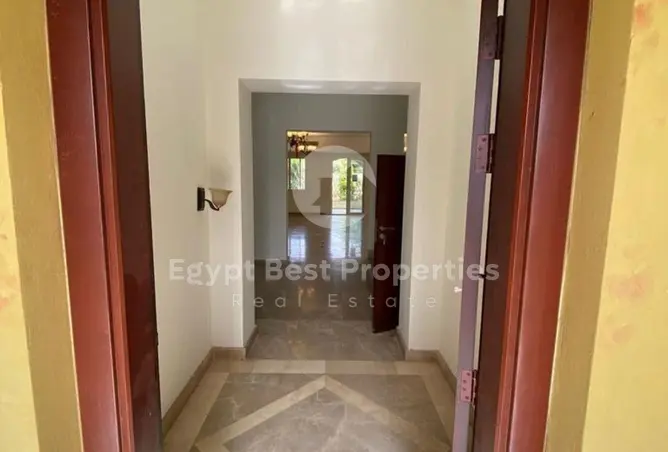 111887958 - Property Image 2