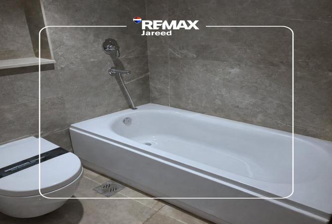 102345913 - Property Image 2