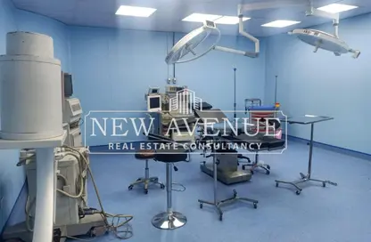 Clinic - 5 Bedrooms - 3 Bathrooms for sale in New Cairo Centre - North Teseen St. - The 5th Settlement - New Cairo City - Cairo