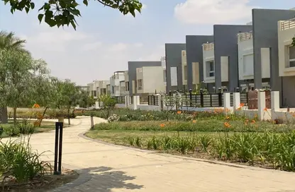 Townhouse - 4 Bedrooms - 4 Bathrooms for sale in Hyde Park - New Cairo City - Cairo