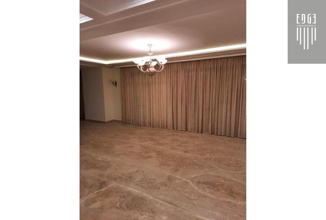 104892560 - Property Image 2
