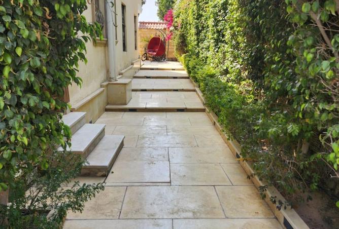 8710904 - صورة العقار 2