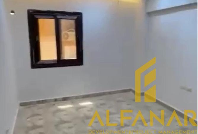 74323031 - Property Image 3